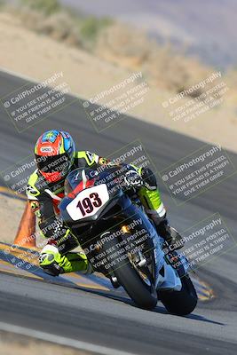 media/Dec-18-2022-SoCal Trackdays (Sun) [[8099a50955]]/Turn 10 (140pm)/